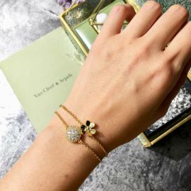 Picture of Van Cleef Arpels Bracelet _SKUVanCleef&Arpelsbracelet12109116254